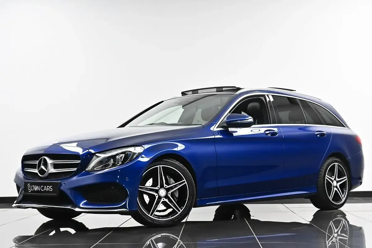Used Mercedes C220 AMG Line Premium Plus 170 HP (125 kW) 2016 Blue Estate