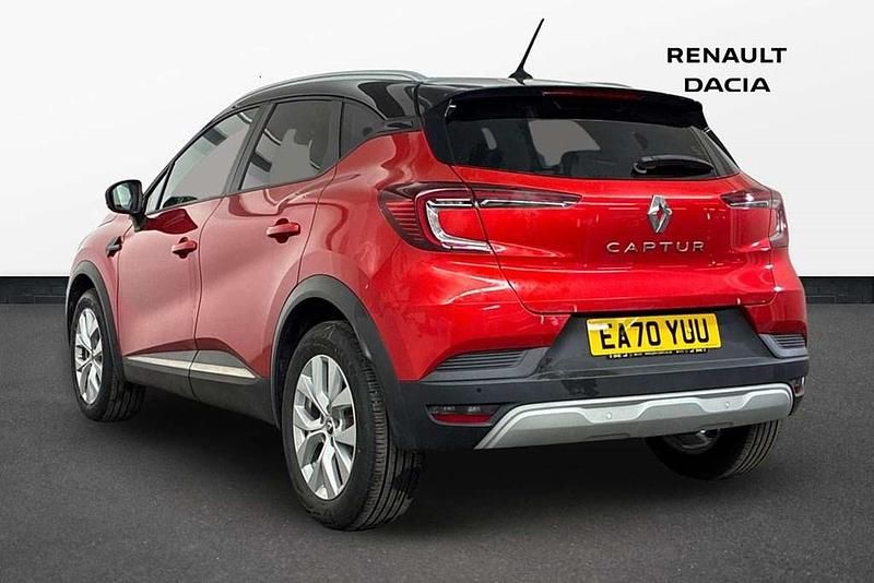 Usado Renault Captur Iconic 100 HP (73 kW) 2020 Vermelho SUV
