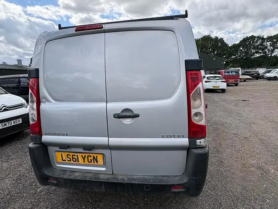 Used Peugeot Expert 2012 Silver Van