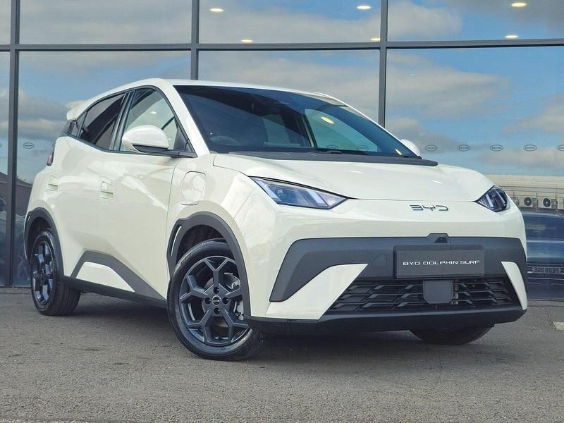 Apricity white New 2025 BYD Dolphin Surf Comfort Hatchback | £22,740 (Expensive) - Image 1/4