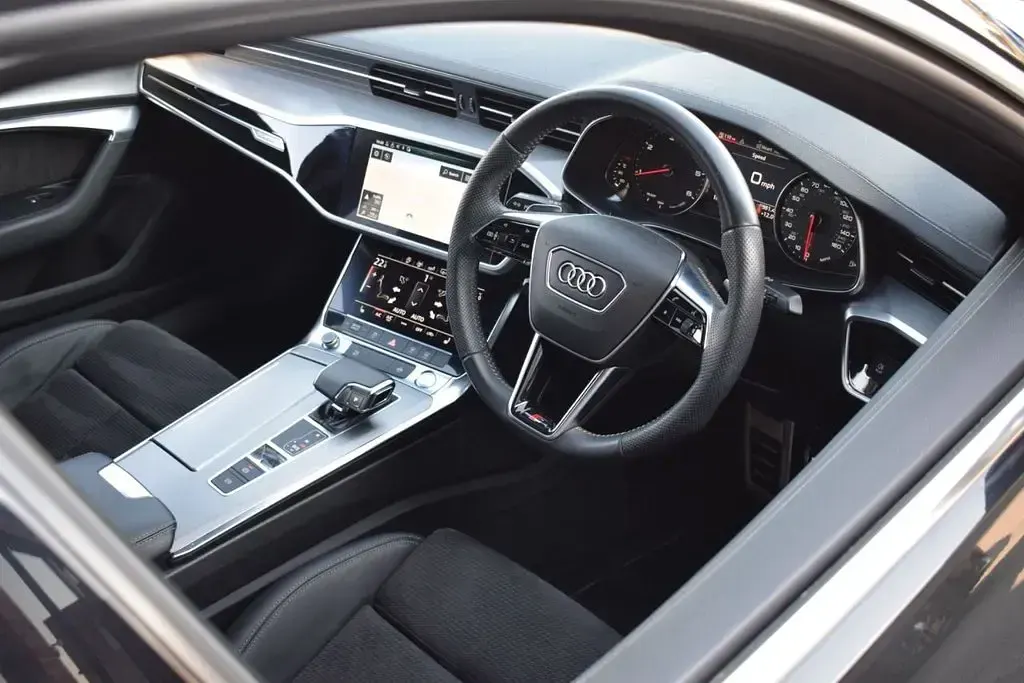 Used Audi A6 S-Line 286 HP (210 kW) 2019 Grey Sedan