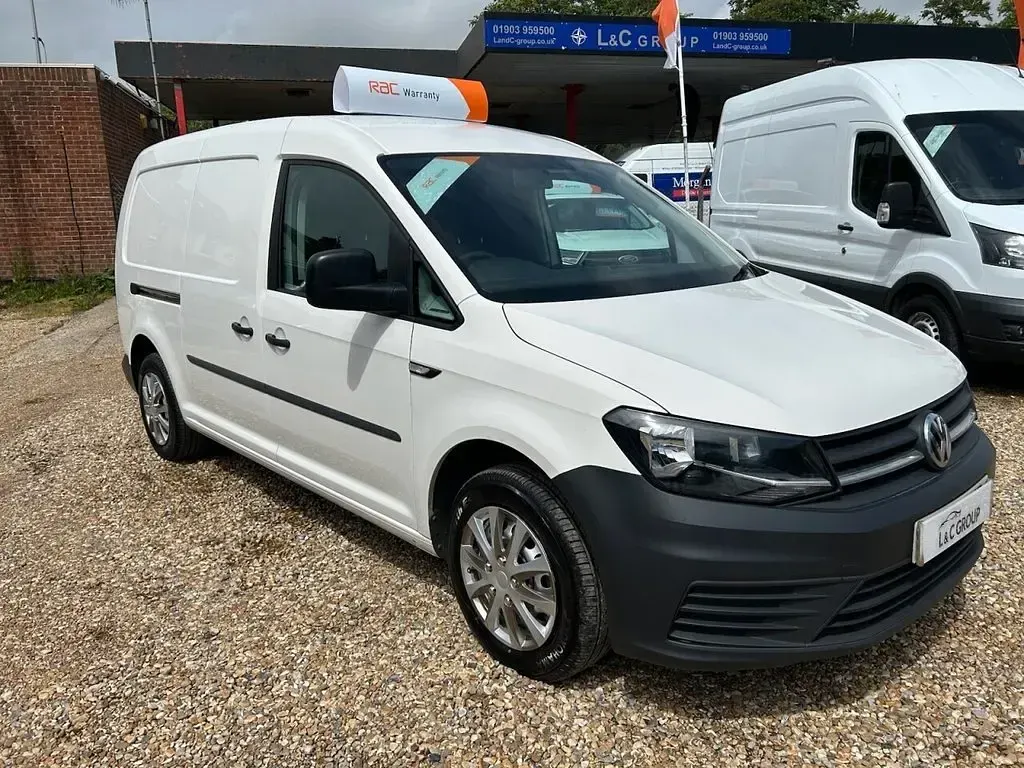 Used VW Caddy Startline 122 HP (89 kW) 2016 White MPV