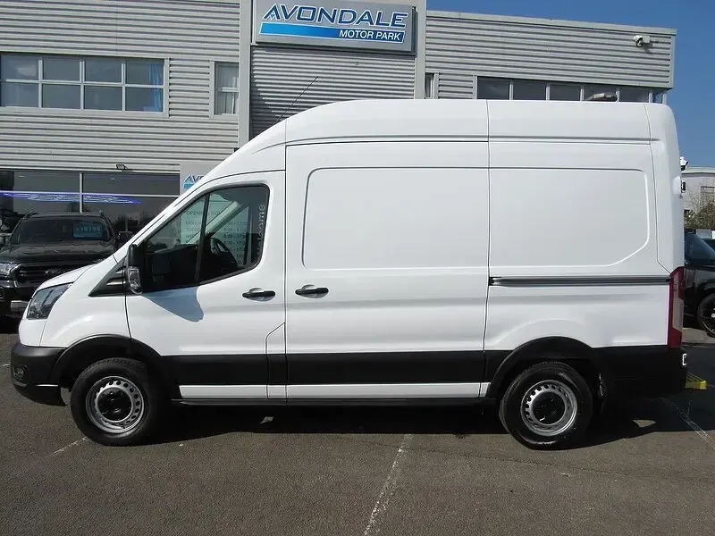 Używany Ford Transit 130 KM (95 kW) 2020 Biały Van