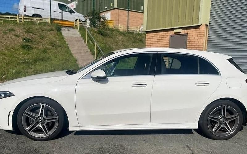 Used Mercedes A180 AMG Line Premium 116 HP (85 kW) 2020 Hatchback