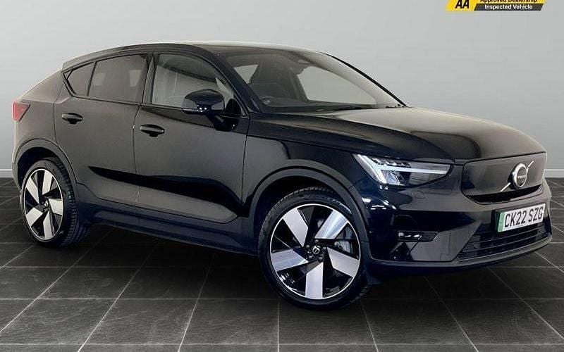 Used 2022 Volvo EC40 Pro SUV | £24,995 (Good price) - Image 1/2