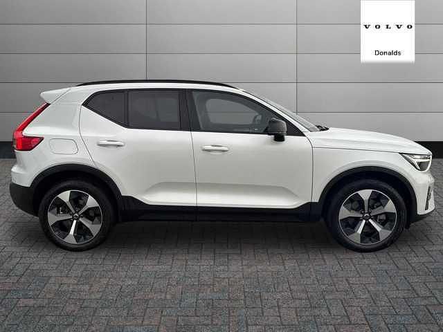 Used Volvo XC40 Plus 194 HP (142 kW) 2026 SUV