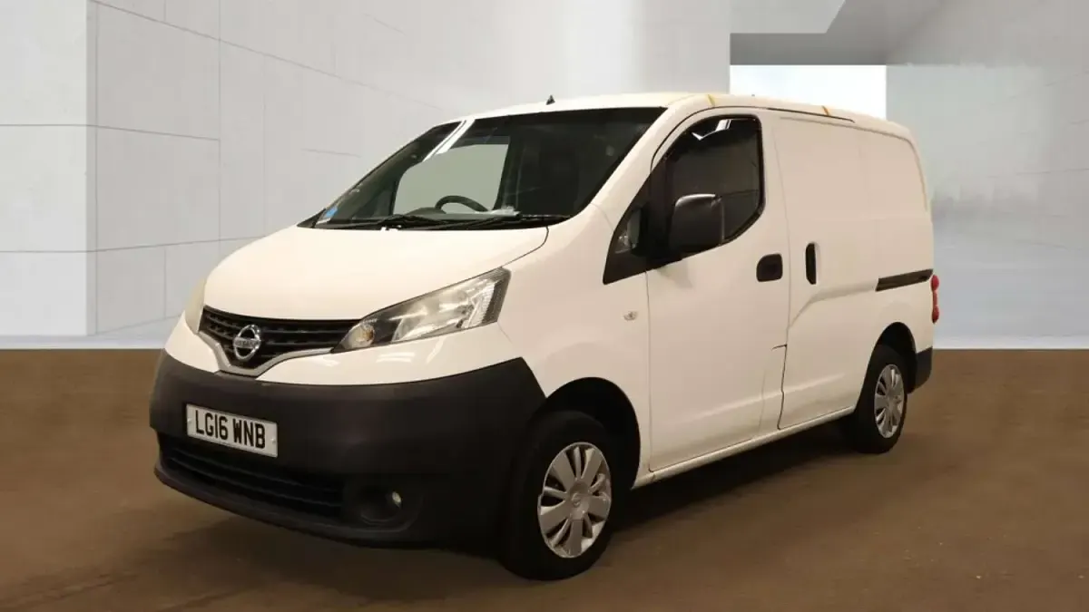 Used Nissan NV200 Acenta 2016 White MPV