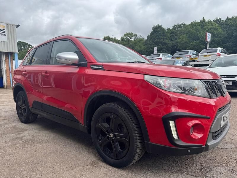 Red Used 2017 Suzuki Vitara SUV | £10,990 (A bit pricey) - Image 1/4
