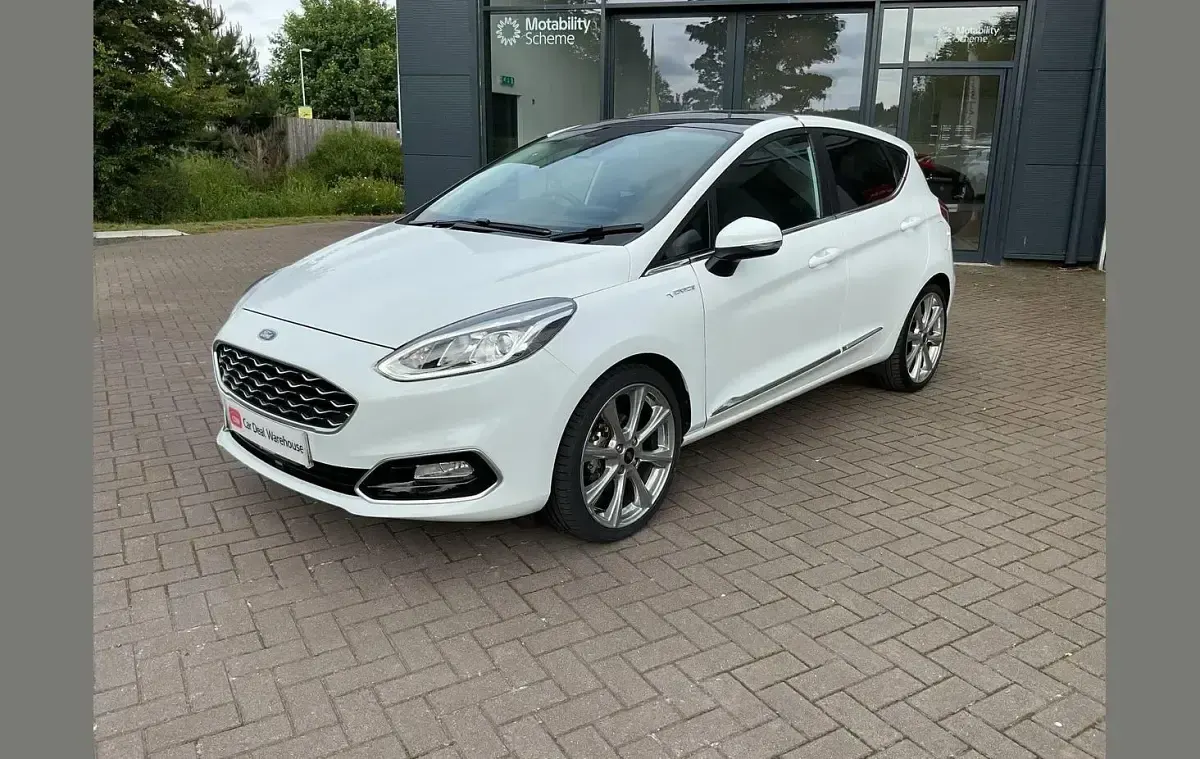 Used Ford Fiesta Vignale 123 HP (90 kW) 2019 White Hatchback