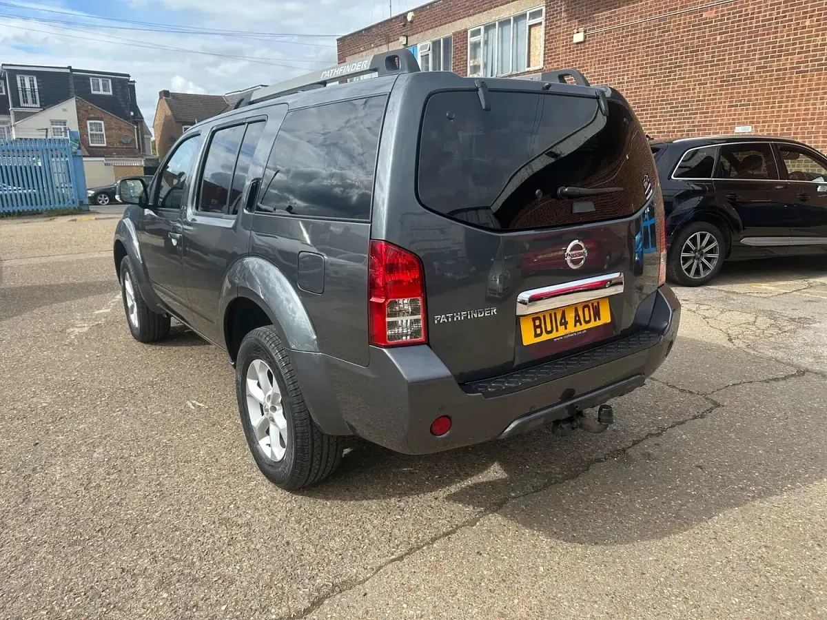 Used Nissan Pathfinder Acenta 2014 Grey SUV