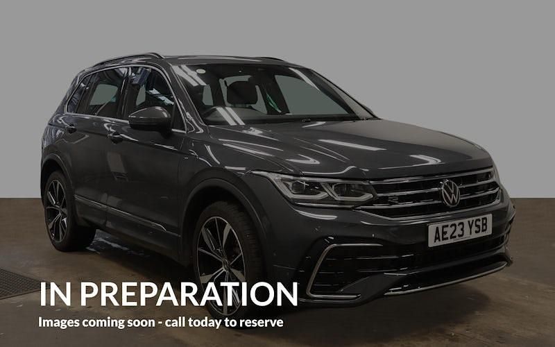 Used VW Tiguan R-line 245 HP (180 kW) 2023 Grey SUV