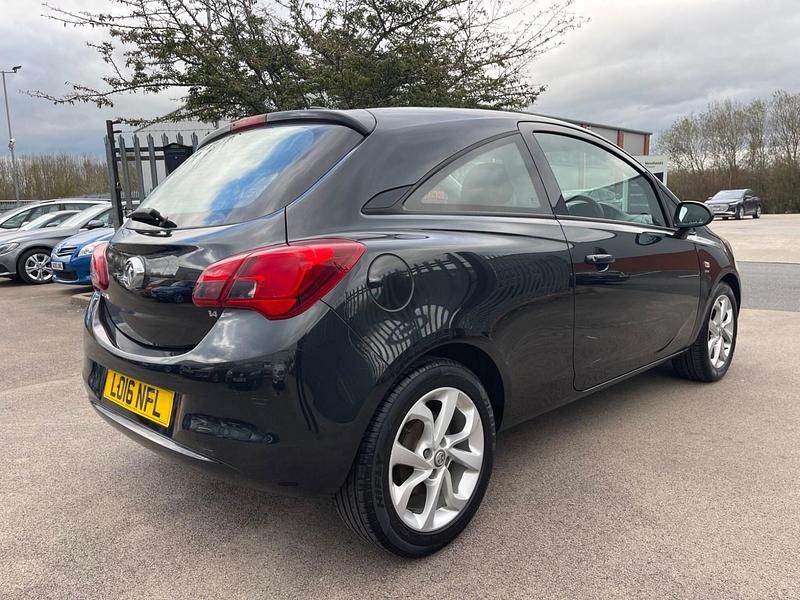 Used Vauxhall Corsa 75 HP (55 kW) 2016 Black Hatchback