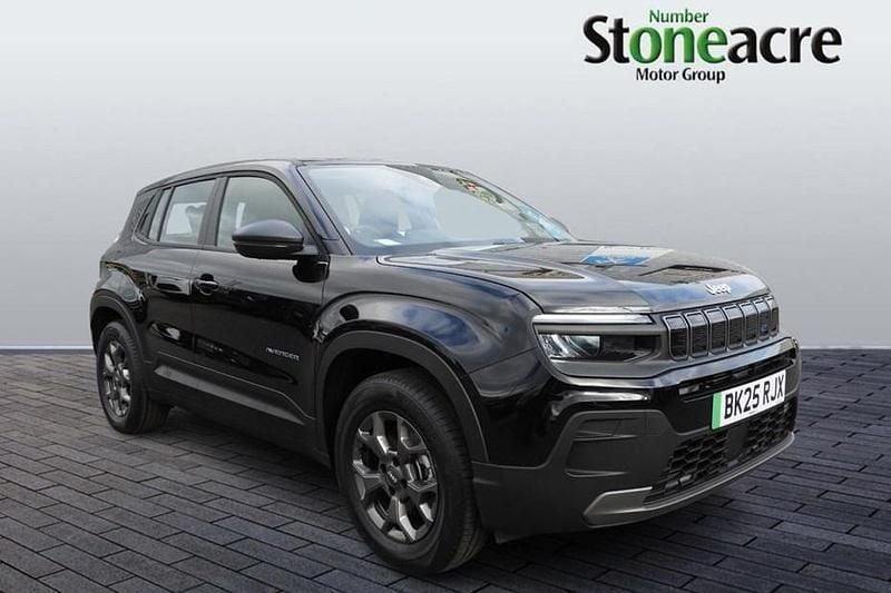 Black New 2025 Jeep Avenger EV Longitude SUV | £21,995 - Image 1/1