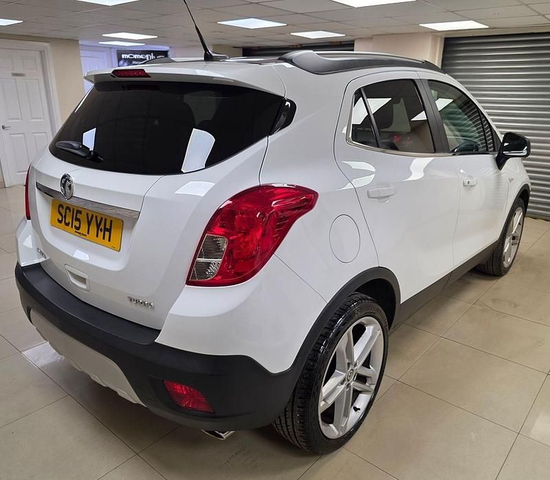 Used Vauxhall Mokka Edition 140 HP (102 kW) 2015 White SUV