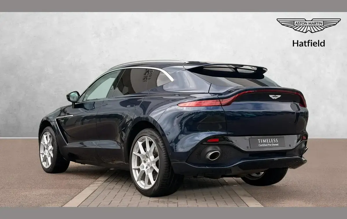 Used Aston Martin DBX 550 HP (404 kW) 2020 Blue SUV