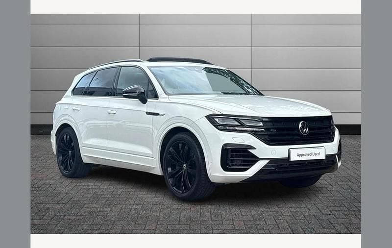 White Used 2022 VW Touareg Black Edition SUV | £36,940 (Good price) - Image 1/3