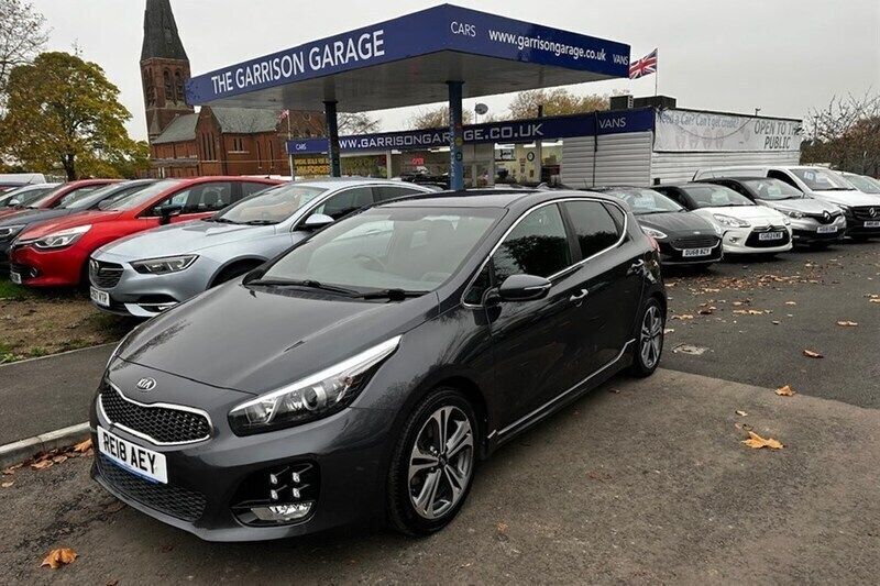 Used 2018 Kia Ceed 2 Hatchback | £8,699 (Expensive) - Image 1/1