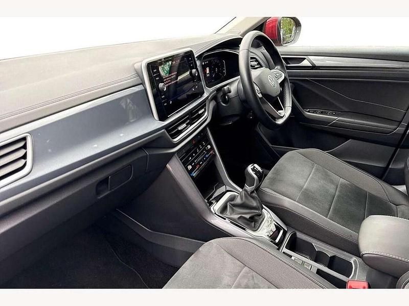 Used VW T-Roc Style 110 HP (80 kW) 2022 Kings red SUV