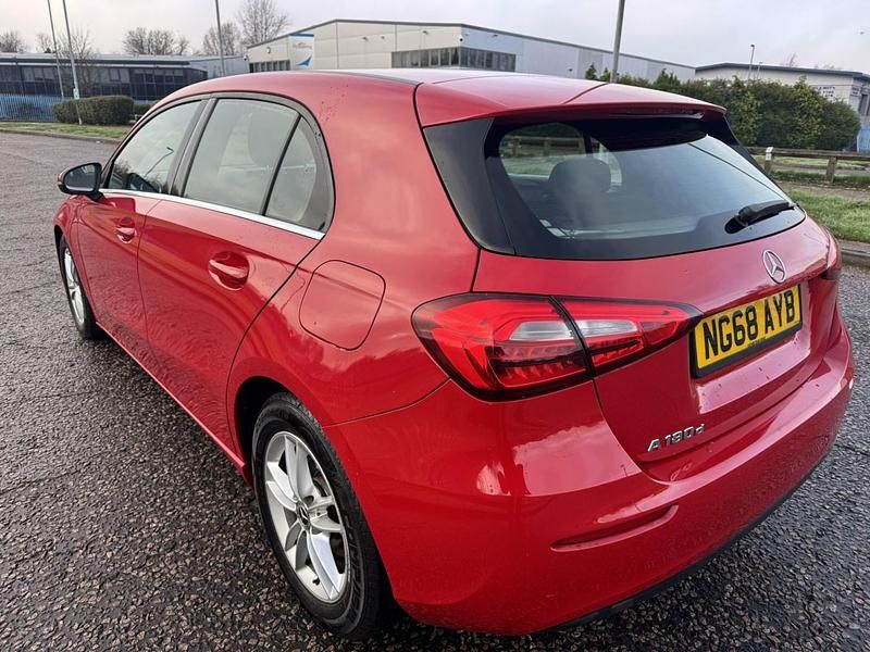 Used Mercedes A180 SE 2019 Red Hatchback