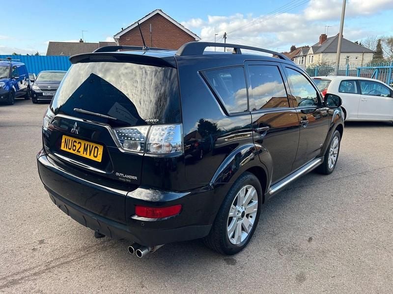 Usado Mitsubishi Outlander 2012 Preto SUV