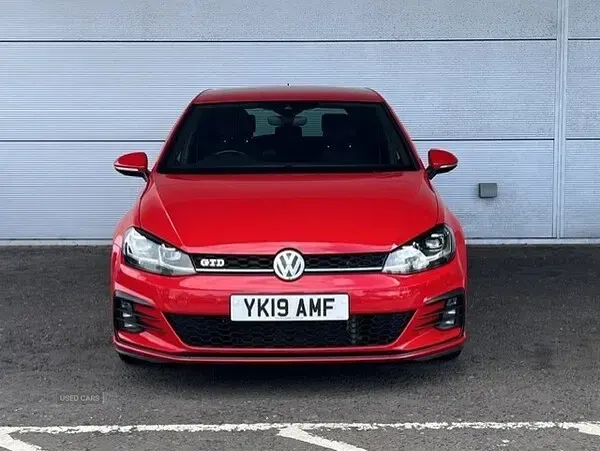 Used VW Golf VII GTD 184 HP (135 kW) 2019 Red Hatchback