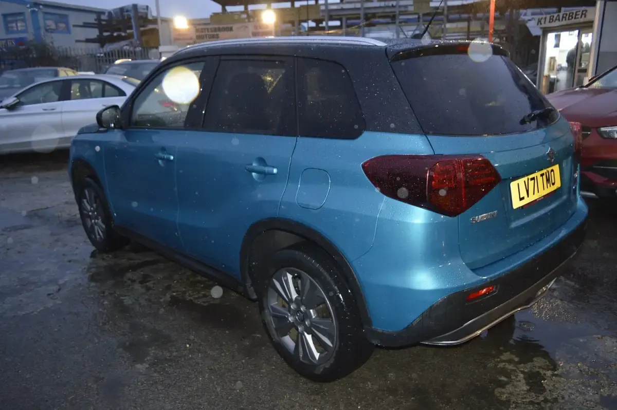 Used Suzuki Vitara SZ-T 129 HP (94 kW) 2021 Turquoise SUV