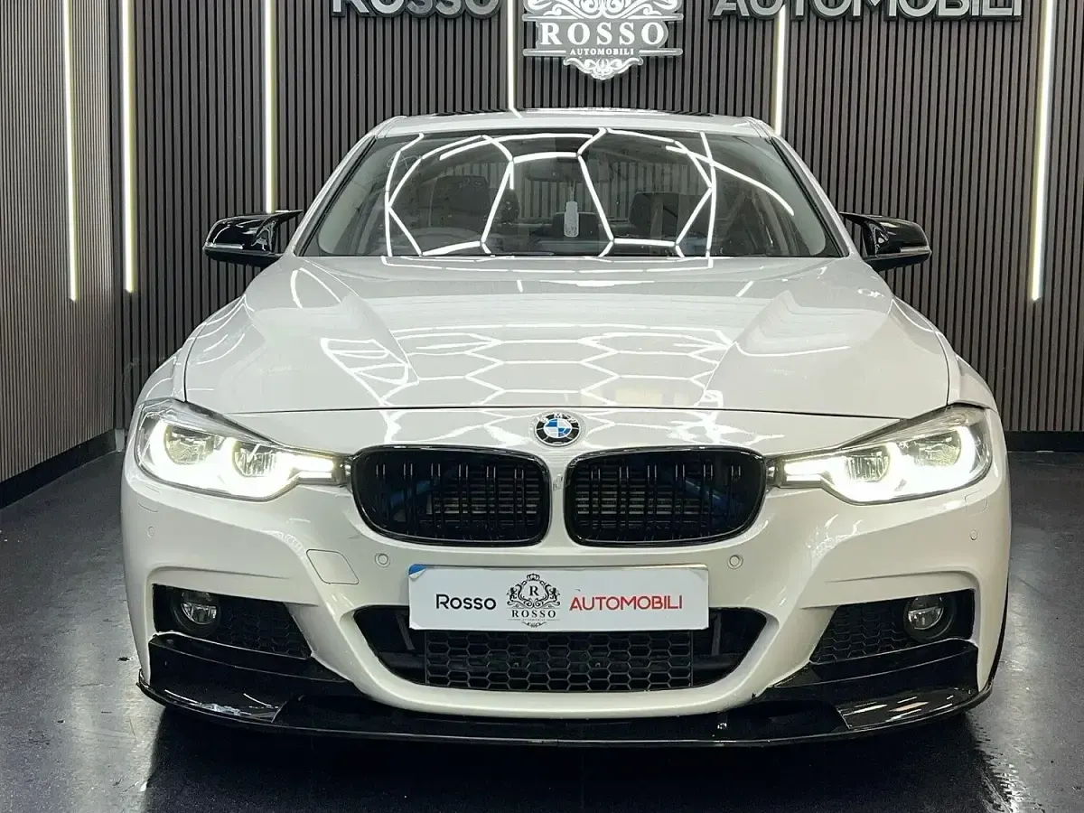 Used BMW 330e Sport Line 2018 White Sedan