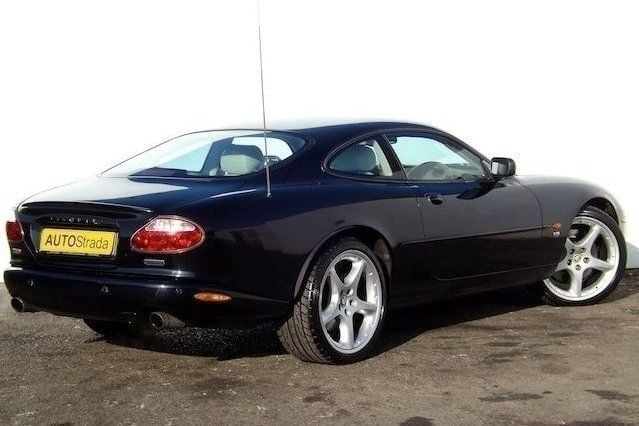 Used Jaguar XKR 400 HP (294 kW) 2004 Coupe