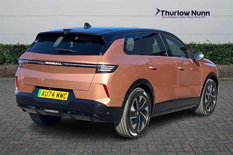 Used Vauxhall Grandland 156 kW (213 HP) 2024 Impact copper SUV