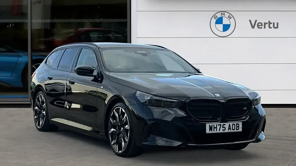 Used BMW i5 Comfort Edition 442 kW (601 HP) 2025 Estate