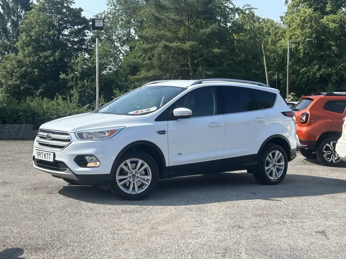 Used Ford Kuga Zetec 2017 White SUV