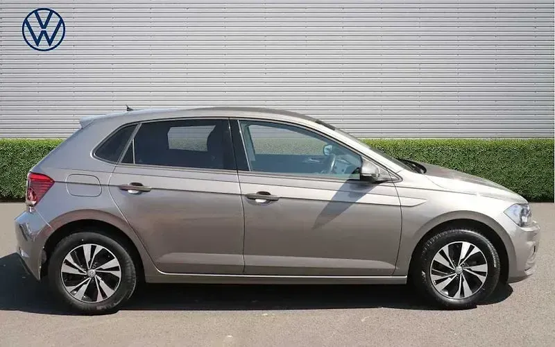 Used VW Polo SE 95 HP (69 kW) 2019 Grey Hatchback