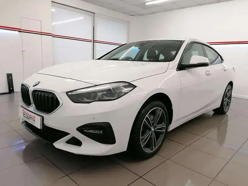 Used BMW 218 Sport Line 2020 White Coupe