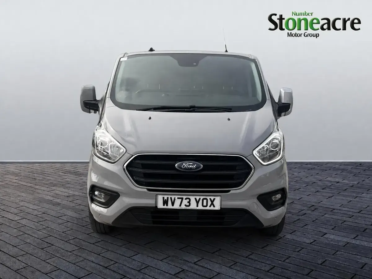 Used Ford Transit Custom Limited 170 HP (125 kW) 2023 Grey Van