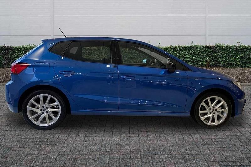 New Seat Ibiza FR 115 HP (84 kW) 2026 Sapphire blue Hatchback