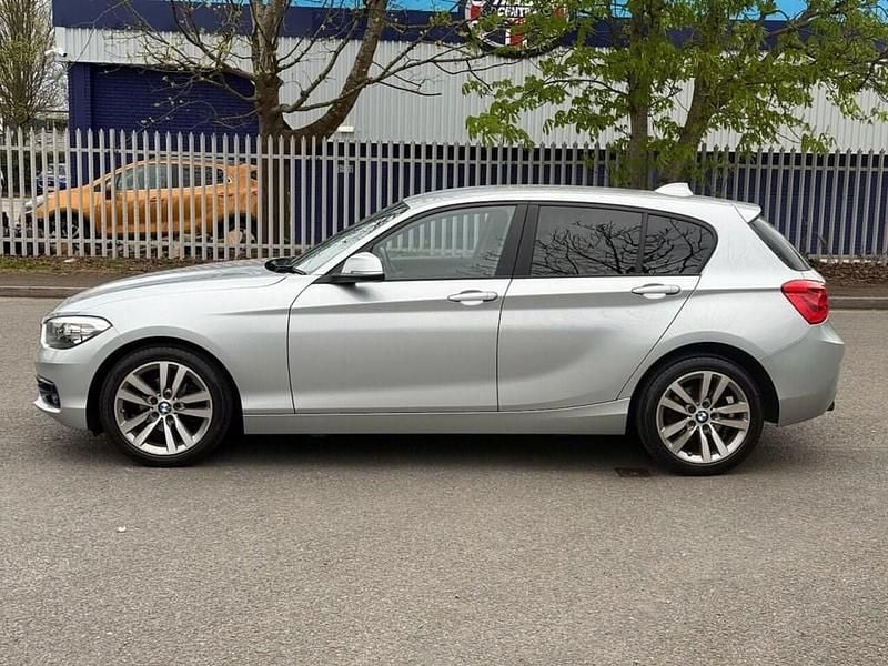 Used BMW 118 Sport Line 2017 Silver Hatchback