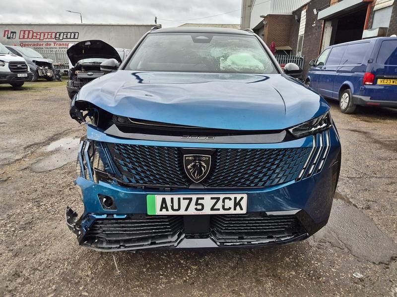 New Peugeot 5008 GTi 156 kW (213 HP) 2025 Blue Hatchback