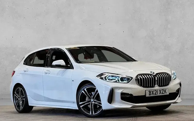 Usado BMW 118 M Sport 140 HP (102 kW) 2020 Citadino