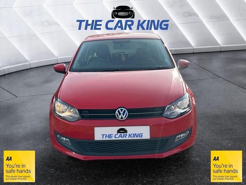 Used VW Polo Edition 60 HP (44 kW) 2014 Red Hatchback