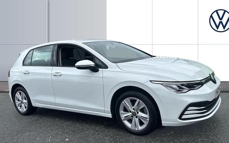 Used 2024 VW Golf VIII Life Hatchback | £16,784 (Good price) - Image 1/4