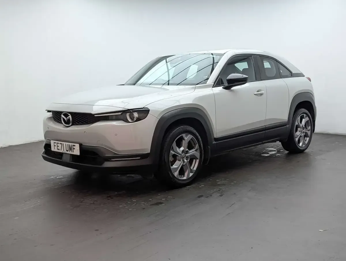 Used Mazda MX30 Luxury 106 kW (145 HP) 2021 Silver SUV