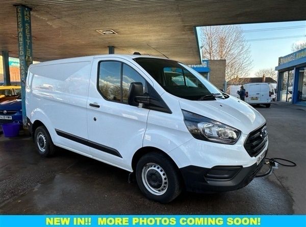 White Used 2020 Ford Transit Custom Van | £11,994 (Fair price) - Image 1/1