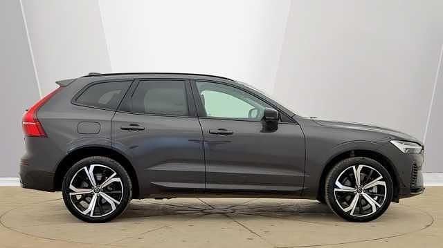 Used Volvo XC60 Ultra 449 HP (330 kW) 2025 Grey SUV