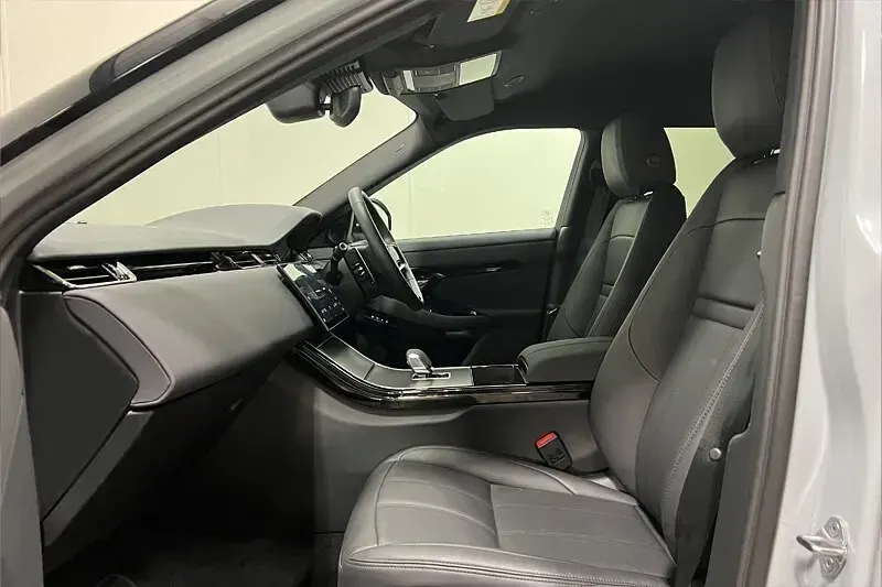 Used Land Rover Range Rover evoque S 201 HP (147 kW) 2025 Grey SUV