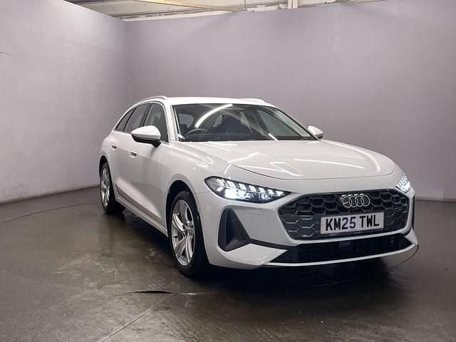 New Audi A5 Sport 150 HP (110 kW) 2025 White Estate