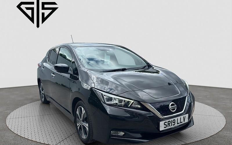 Used 2021 Nissan Leaf Tekna Hatchback | £6,995 (Fair price) - Image 1/4