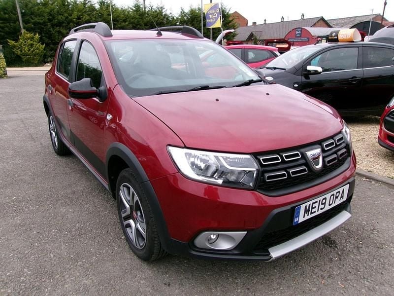 Red Used 2019 Dacia Sandero Stepway Hatchback | £7,799 (A bit pricey) - Image 1/4