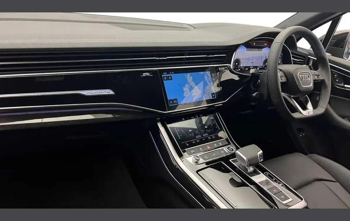 New Audi Q7 Black Edition 389 HP (286 kW) 2026 Grey SUV