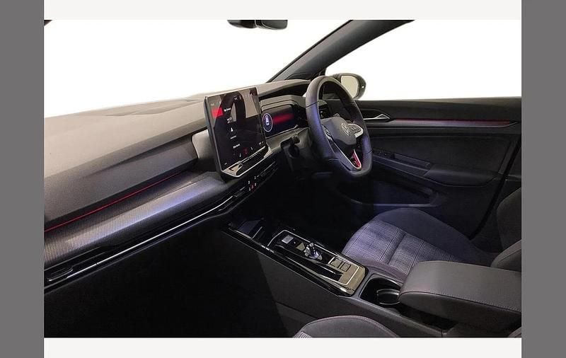 Used VW Golf VIII GTI 265 HP (194 kW) 2025 Moonstone grey Hatchback