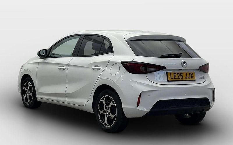 Used MG MG3 Trophy 194 HP (142 kW) 2025 White Hatchback